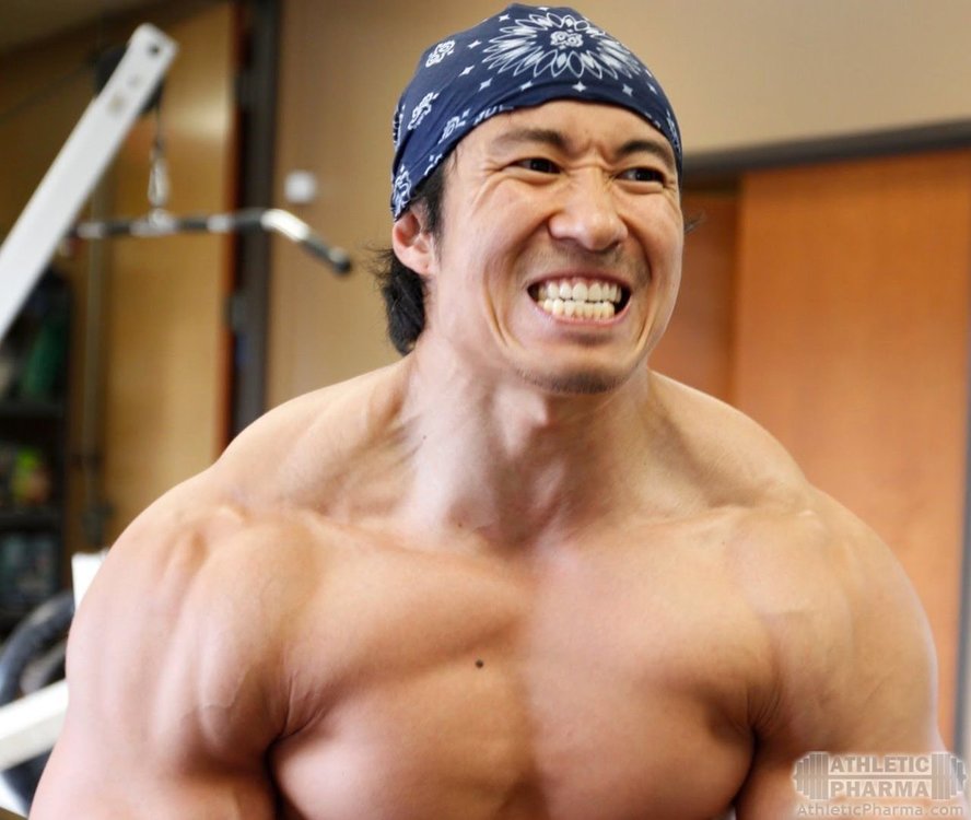 mike_chang_bodybuilder.jpg